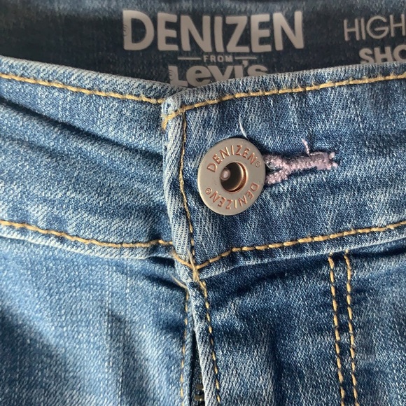 Denizen from Levi's High Rise Raw Hem Shorts - 6 - Picture 3 of 6